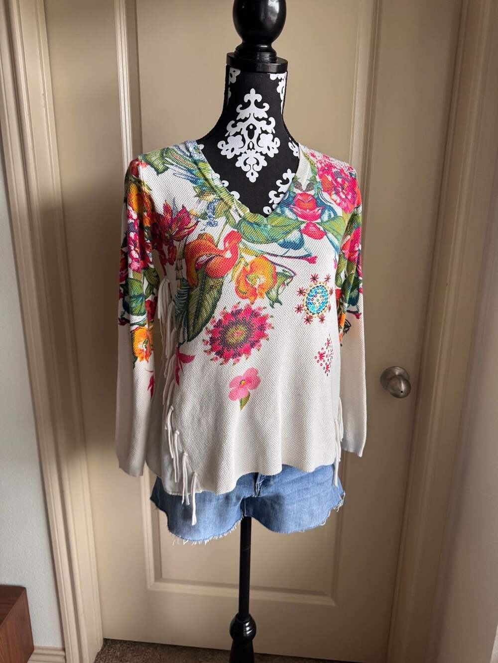 Desigual Floral Print V-Neck Waffle Knit Top with Fringe